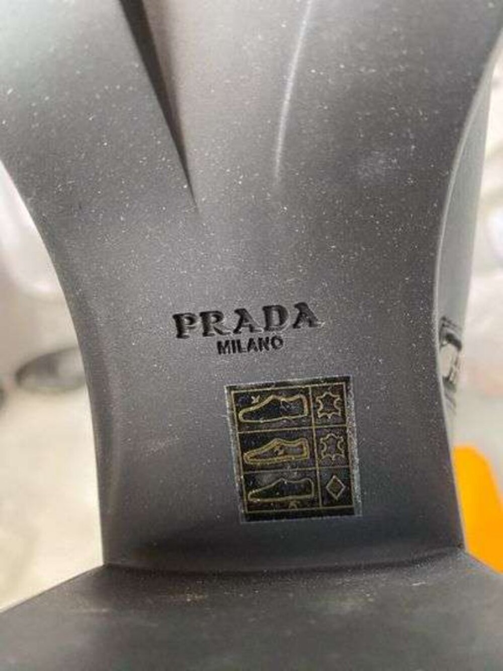 Prada Black Leather Heeled Ankle Boots -  EU 37 / US 7 - Picture 4 of 6